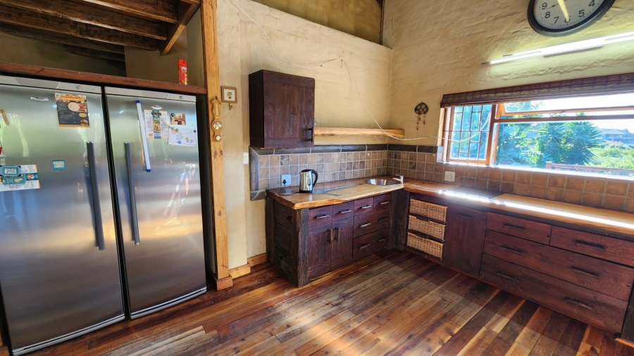 5 Bedroom Property for Sale in Island View Western Cape